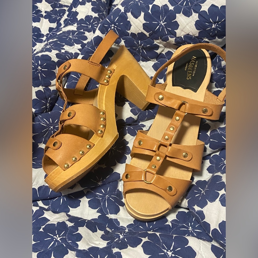 Brand New Swedish Hasbeens Brassy Leather High Heel Sandals NWOT
